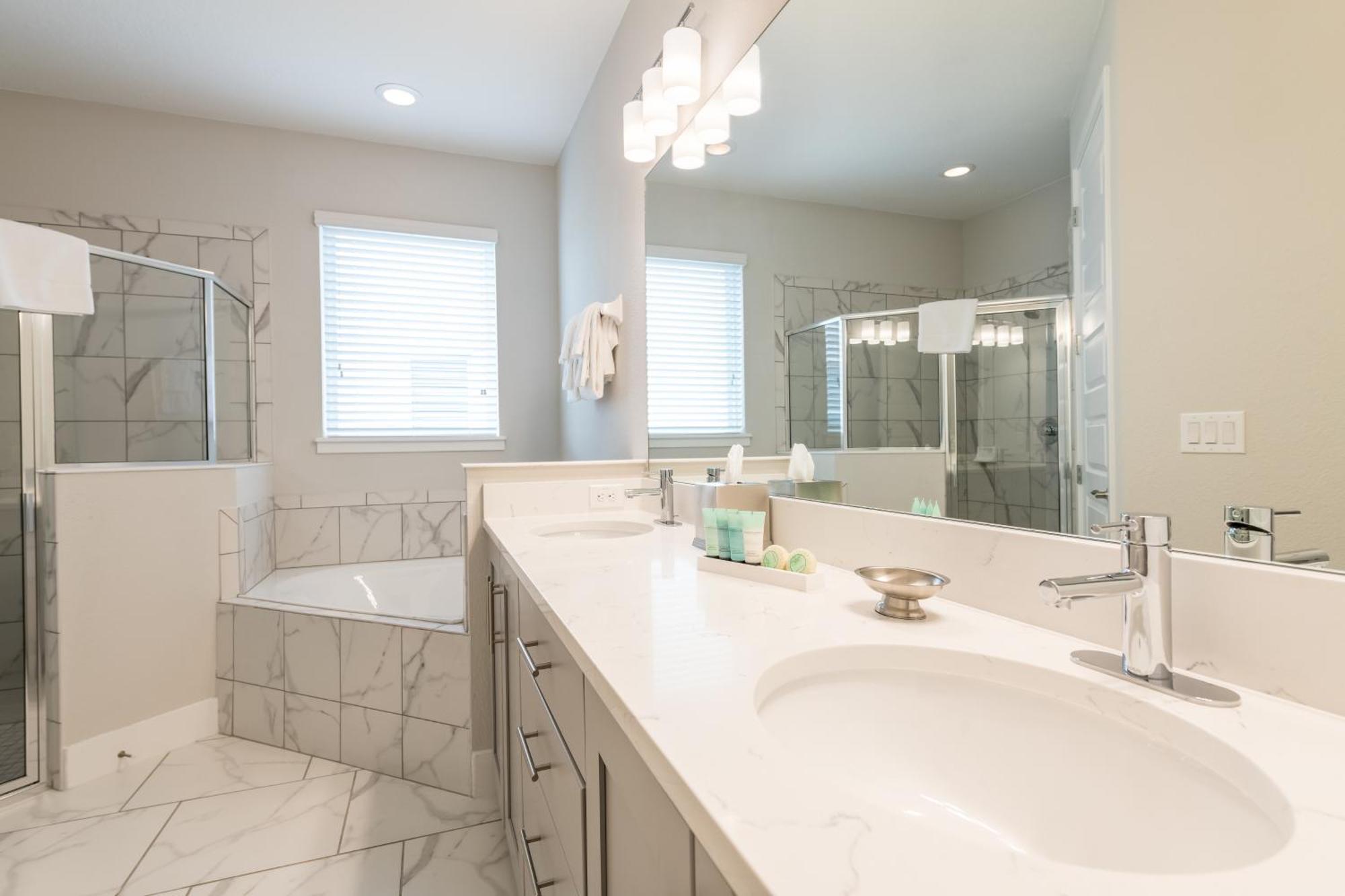 Remarkable Home Near Disney With Theater & Themed Rooms By Rentyl - 7660F Kissimmee Phòng bức ảnh